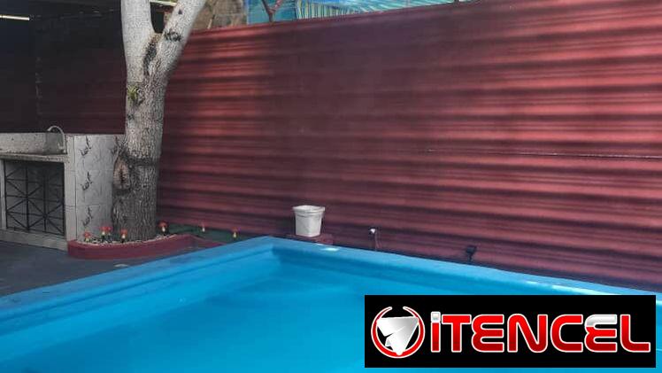 Casa en la playa con piscina y luz 24 horas