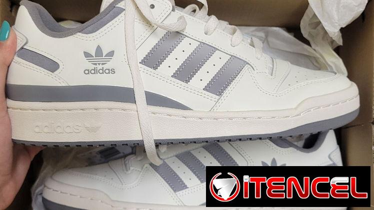 Tenis Adidas originales #44