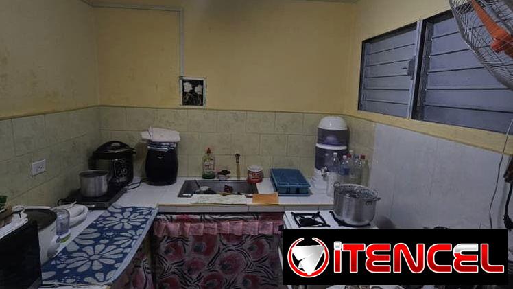 Apartamento en el Cerro,3er piso