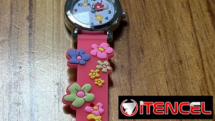Reloj para niña, silicona. De baterias
