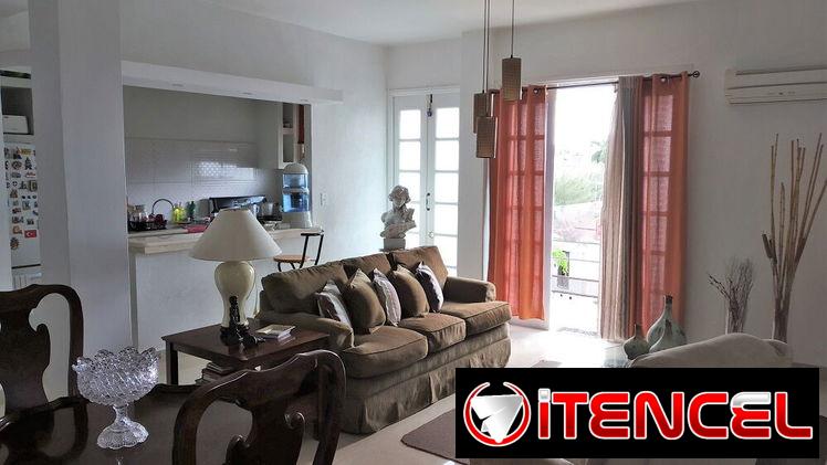 Apto. 3/4, remodelado, Vedado (V-324) (no tiene garaje)