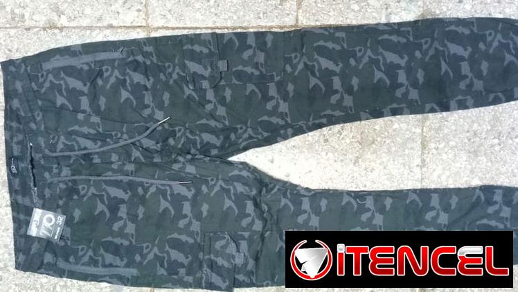 🏍️ Pantalón camuflaje para hombre, ideal para montar moto – Estilo militar – Cómodo y con mucha presencia