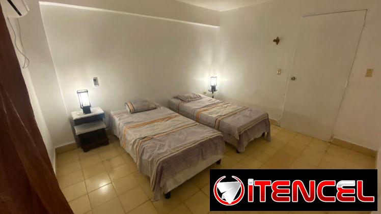 #23 renta de apartamento en 17 y D