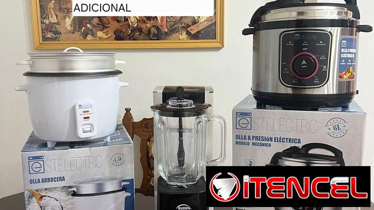 Olla reina, olla arrocera y licuadora