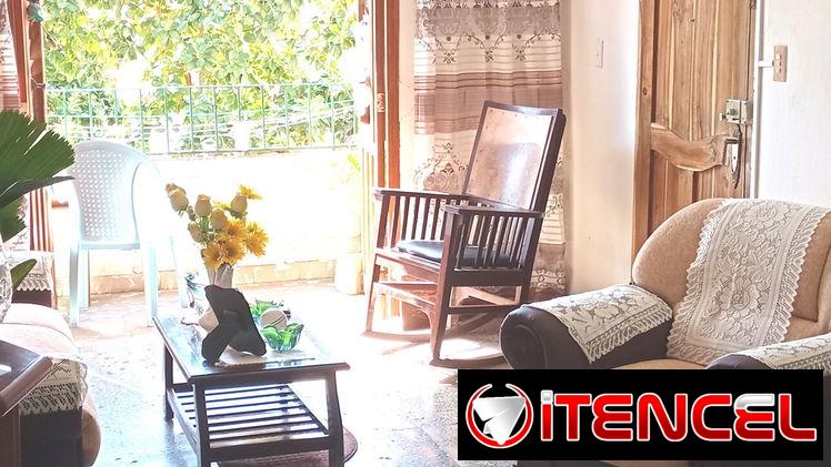 SE ALQUILA HABITACION PARA ESTUDIANTE O RESIDENTE EXTRANJERO EN EL VEDADO 52970776