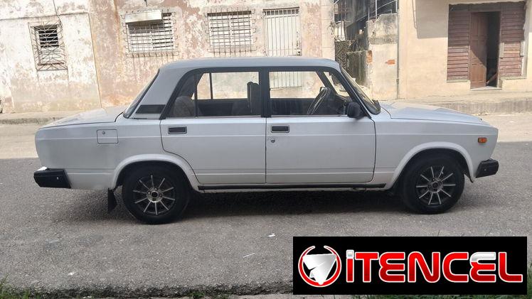 Vendo lada modelo 2107 año 2006 papeles en orden precio 9000 usd