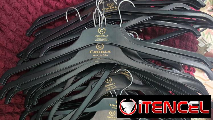 Percheros originales y criollos