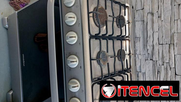 Venta de cocina de gas, MABE en excelentes condiciones