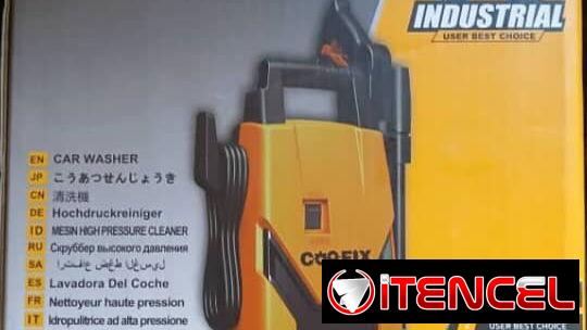 Lavadora de alta presión para lavar carro y moto nueva en su caja 110v en 130USD