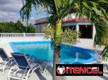 Casa con piscina en Guanabo
