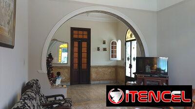 Casa de 6/4 c/garaje en la Víbora (VB-61)
