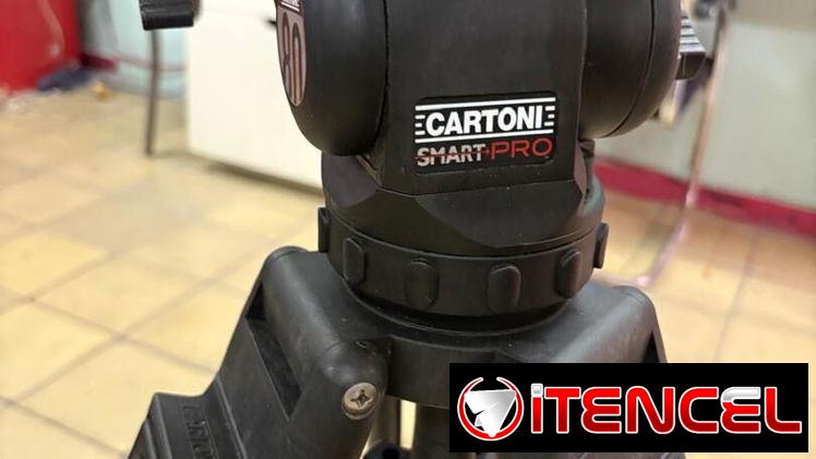 Trípode cartoni profesional