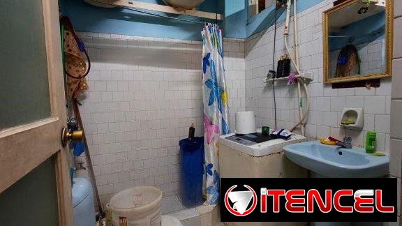 Vedado 27 y N Apto Puerta Calle Con Portal 3/4,Sala-Comedor,2Entradas Indpndtes,Con Algunas Cosas Dentro,Tlf Fijo,””No G