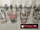 COLECCIÓN DE VASOS ANTIGUOS