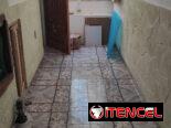 *3🏡Se vende apto en venta ubicado en centro por Zanja*           *Características*                        ^ * tiene 4 c