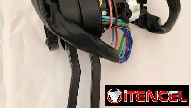 Conmutador nuevo original de Lada en su nylon