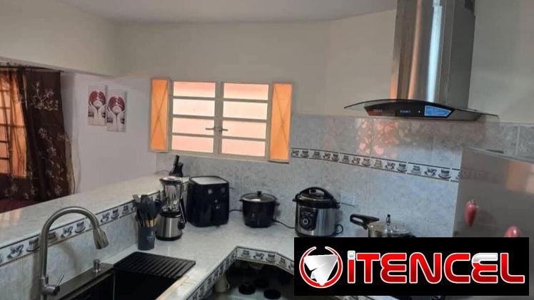 Se vende casa en Playa . La Habana .