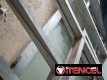 Puerta y Estructura grande para portal de aluminio y cristal 200 usd 53582376