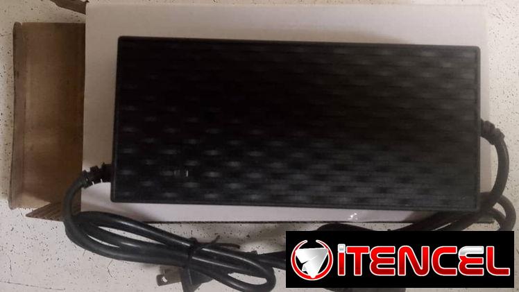 Cargador de 60v 2ah de litio Precio:25 USD