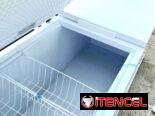 NEVERA ROYAL 28 PIES LAS MAS GRANDE  COLOR BLANCO DOBLE TAPA CON SUS RUEDAS,CIERRES,LLAVES,4 CESTAS,AGARRADERAS Y LUZ IN