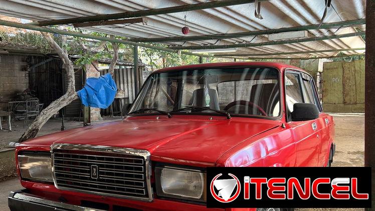 Se vende LADA 2105