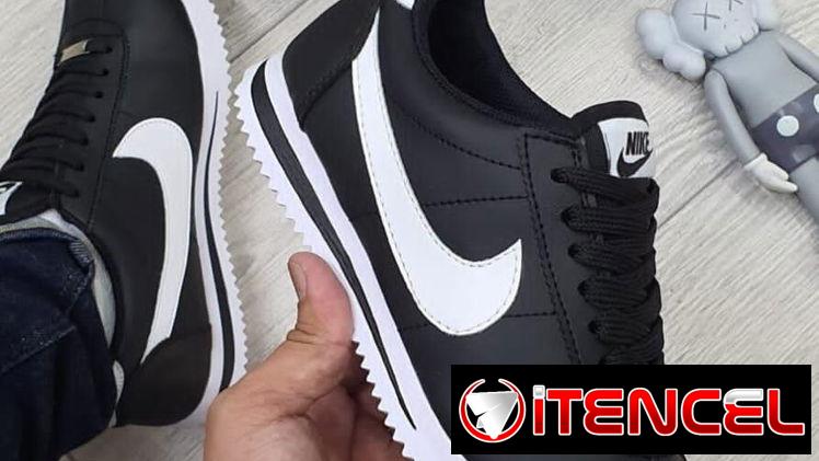 Nike Cortez