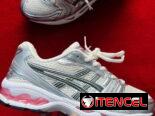 ASICS KAYANO