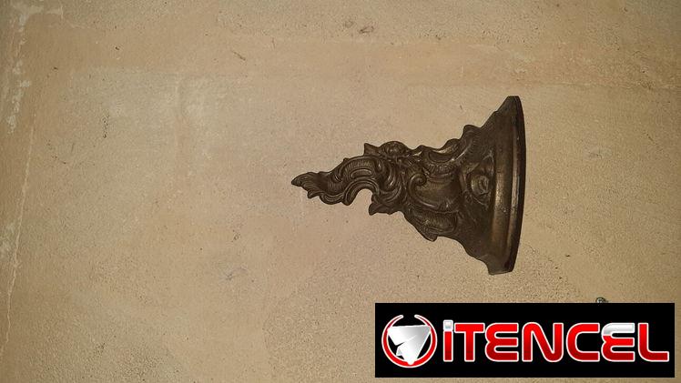 Mensulas de bronce estilo Luis XV.