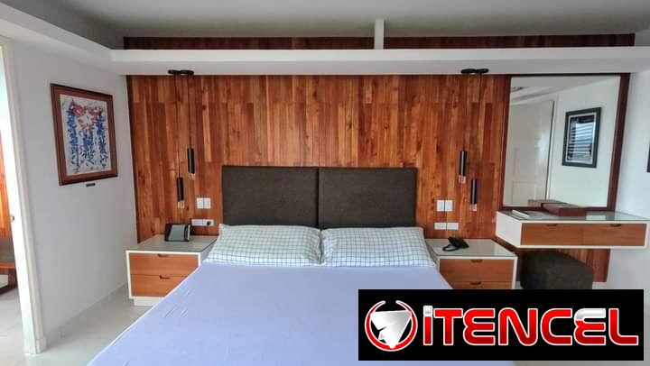 “Lujoso Apartamento en el Vedado con vistas al mar”