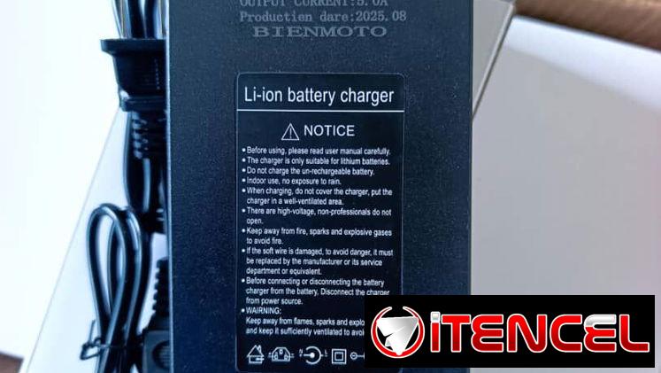 Cargador de batería de litio 72V 5A nuevo en caja garantía