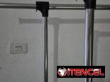 Perchas 64 pulgadas Alto x 47 pulgadas ancho