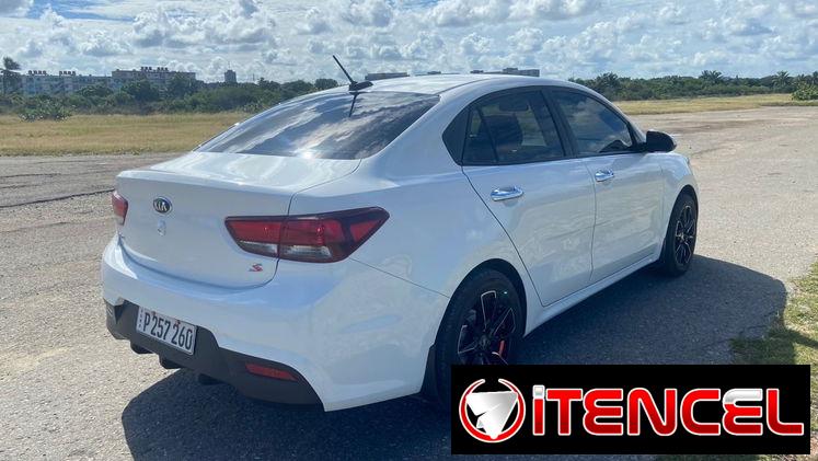 Vendo o negocio Kia Río, 2019 nuevo de paquete carro impecable