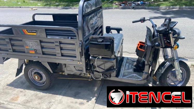 Triciclo viento rápido 4200usd sin extensor tengo con extensor en otro precios