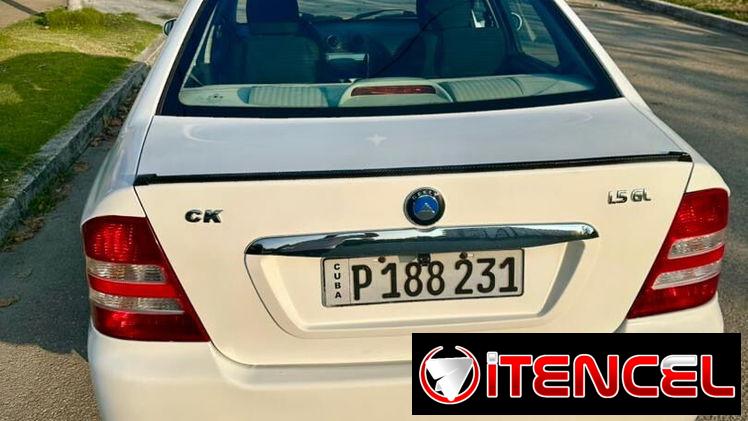 Vendo o negocio gelly ck del 2013