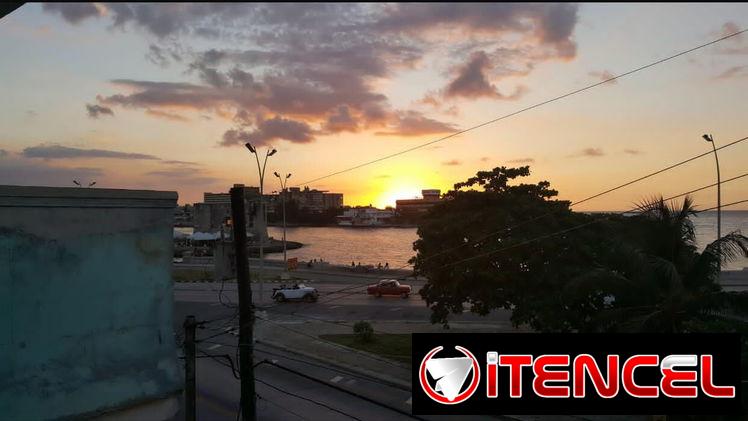 🪼 CASA DE 5 HABITACIONES EN EL VEDADO | VISTA AL MAR | RENTA LINEAL PREMIUM 🏡✨🌊