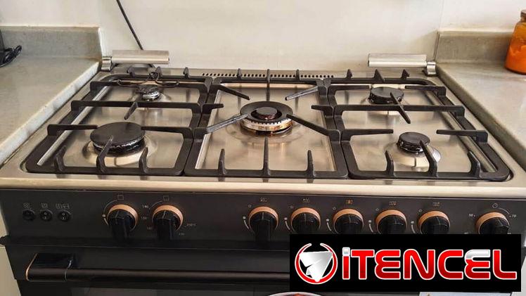 Cocina a gas Toshiba. 5 quemadores.