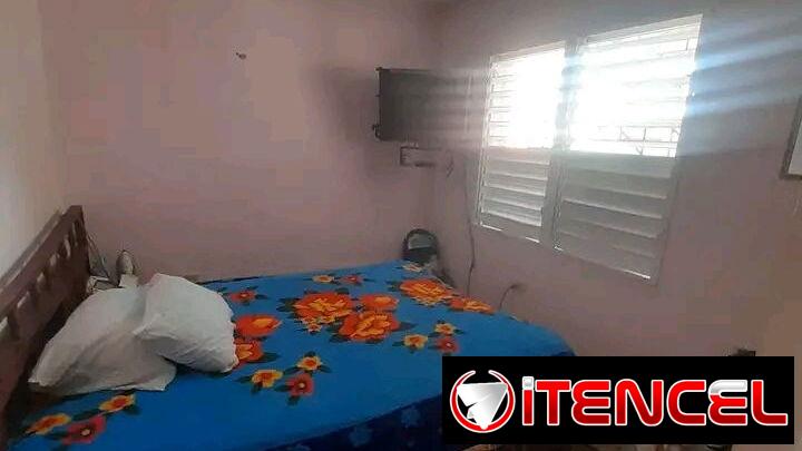 Apartamento con balcón en el sevillano