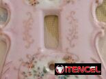 Tapa antigua de porcelana para interruptor