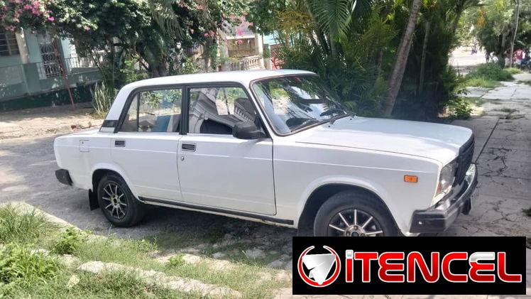 LADA blanco 2006 (2107)