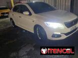 Peugeot  301 año 2017 tiene alarma gps en luces tiene 500 usd  gomas nueva en musica tiene 2000 usd y todo funciona al 1