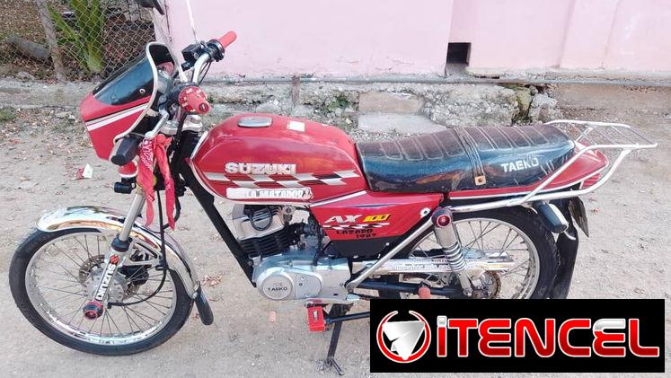 Se vende susuki ax100 con chapa y pacotillas al 100 todo listo para traspaso o poder