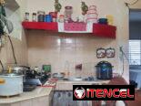 Venta o negocio por carro equivalente al precio.