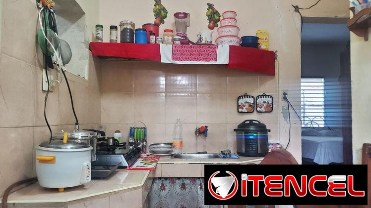 Venta o negocio por carro equivalente al precio.