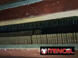 Piano vertical marca Bentley