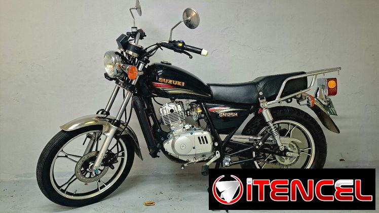 Moto Suzuki GN125H