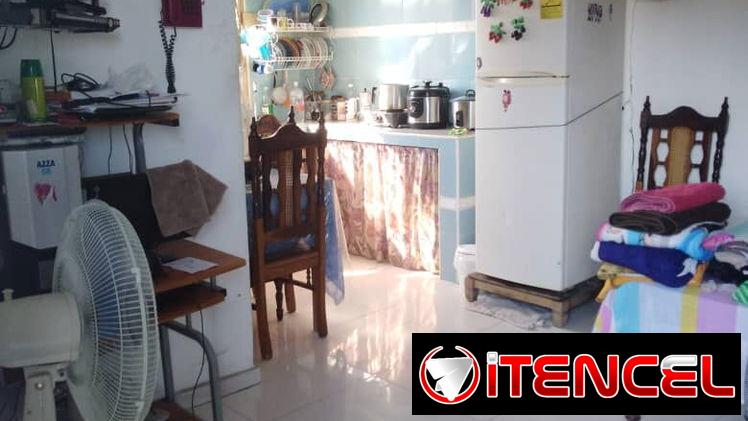 ¡OPORTUNIDAD ÚNICA: VENTA O PERMUTA EN LAWTON! ✨