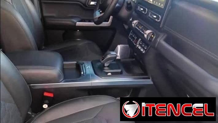 BAW 212 (land Rover Defender) 2025, motor de gasolina 2.5, con 5 mil kilómetros, automático, todos los extras