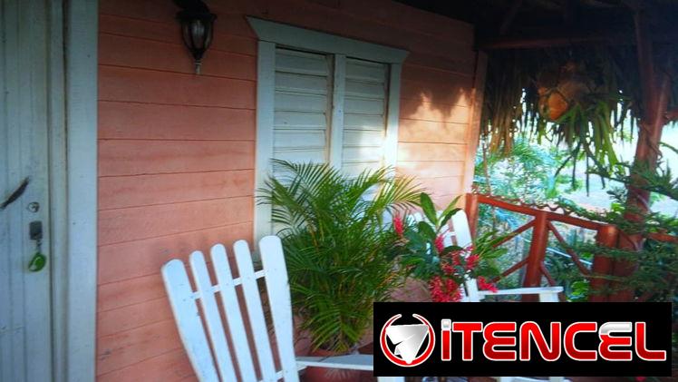 Habitación económica en Viñales para 4 personas – Precio desde 15 USD – Paneles solares incluidos