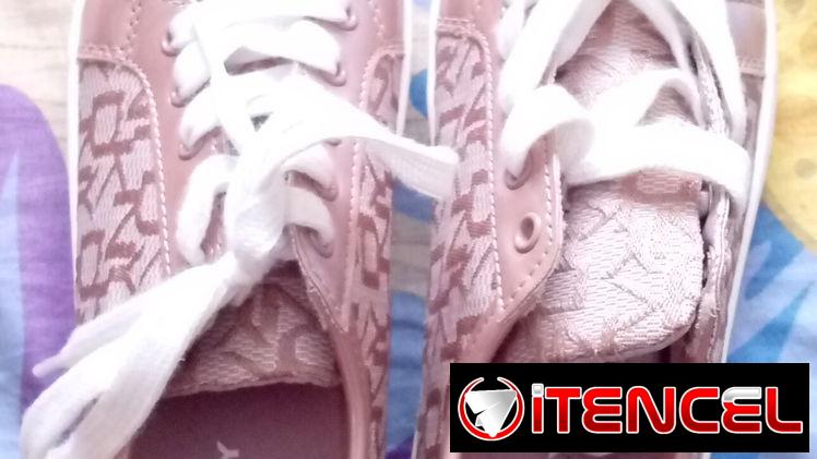 Vendo tenis de niña