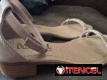 En venta sandalias de mujer